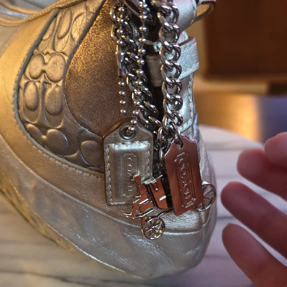Coach Hobo 2008 Metallic Wave Patchwork Bag!  💕 - Picture 3 of 17